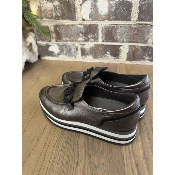 Softwaves Metallic Pewter Leather Chain Platform Loafers EU 38.5 US 7.5 M - Picture 12 of 13